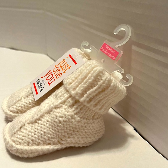 Carter’s New Born Knit Booties - Picture 2 of 2